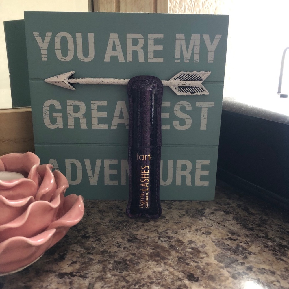 Tarte Lights, Camera, Lashes 4-in-1 Mascara ❣️ B2GO free ❣️